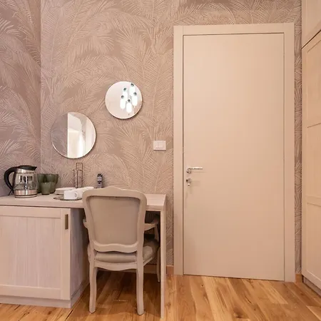 Tifani Luxury 3 Apartament *