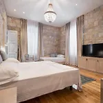 Апартаменты Tifani Luxury 3 *