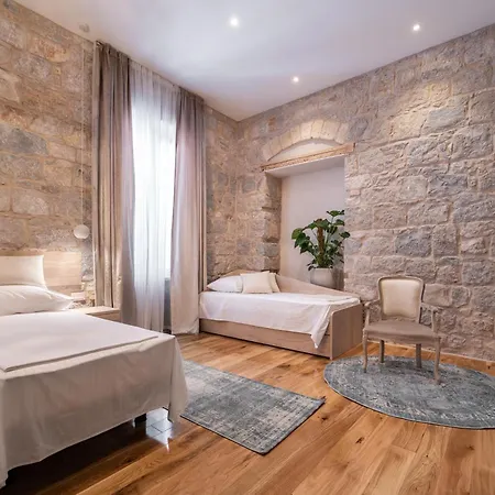 Tifani Luxury 3 Lejlighed