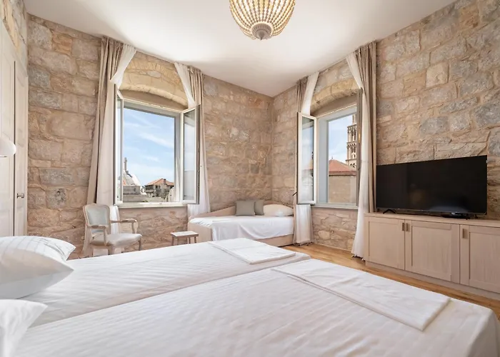 Apartment Tifani Luxury 3