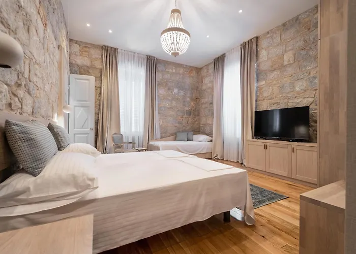 Apartment Tifani Luxury 3 *