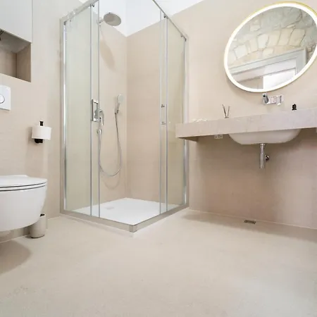 Lägenhet Tifani Luxury 3